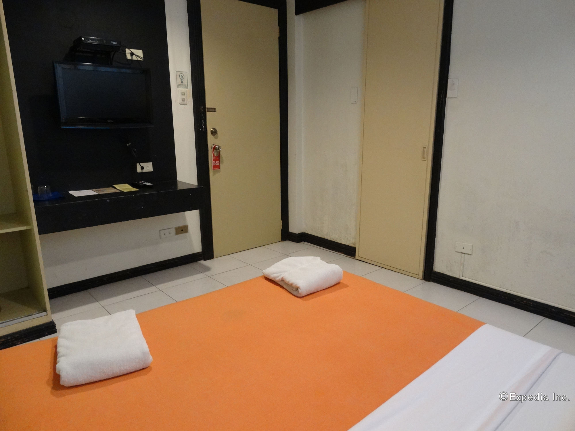 Davao Royal Suites And Residences Екстериор снимка