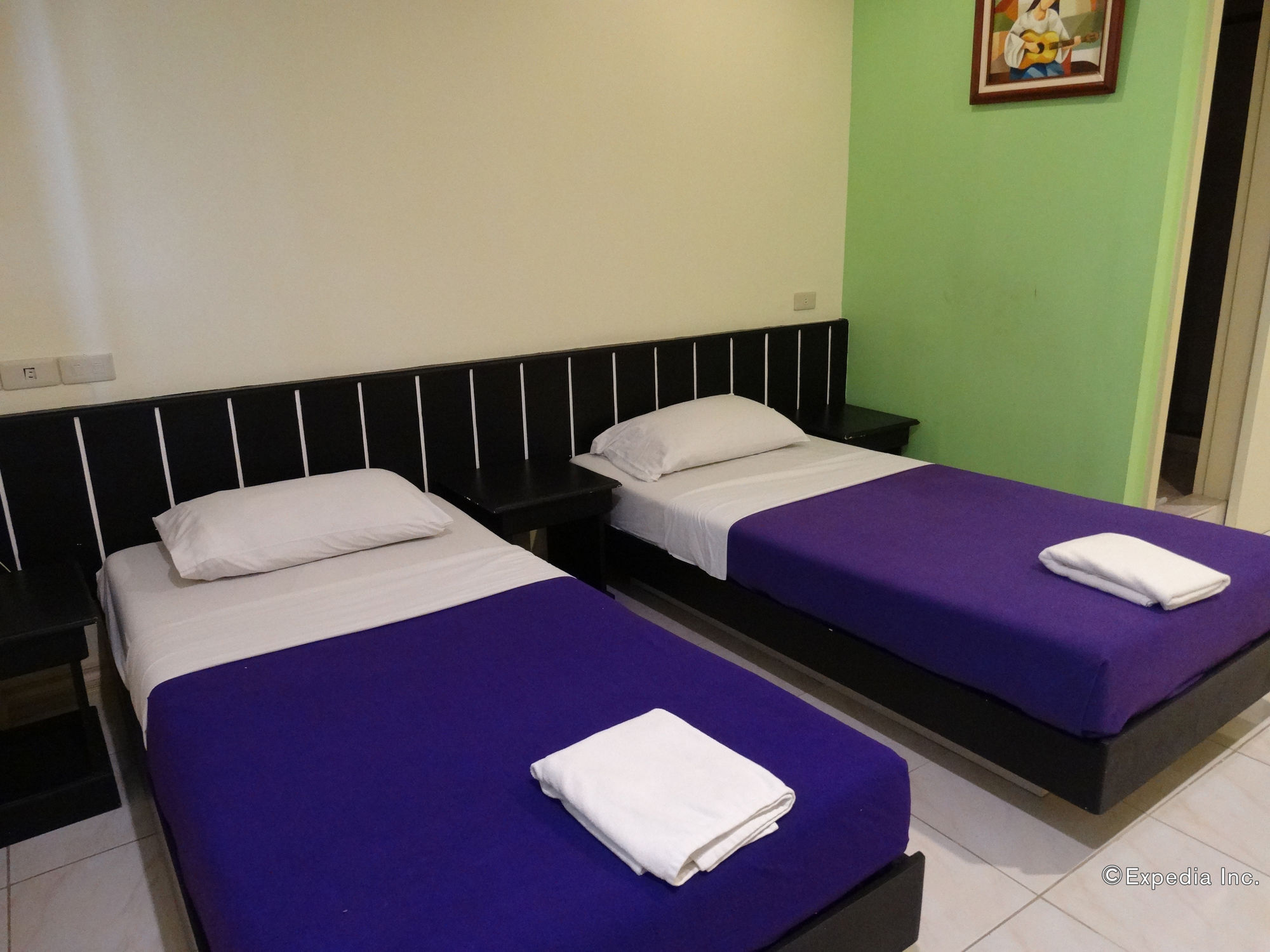 Davao Royal Suites And Residences Екстериор снимка